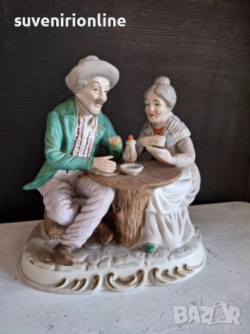 стара керамична статуетка 