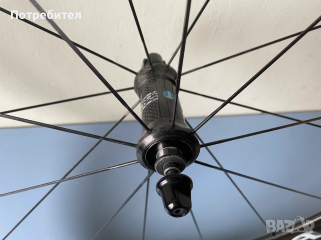 Предна карбонова капла с гума Campagnolo bora ultra 50 tubular , снимка 6 - Части за велосипеди - 52582868