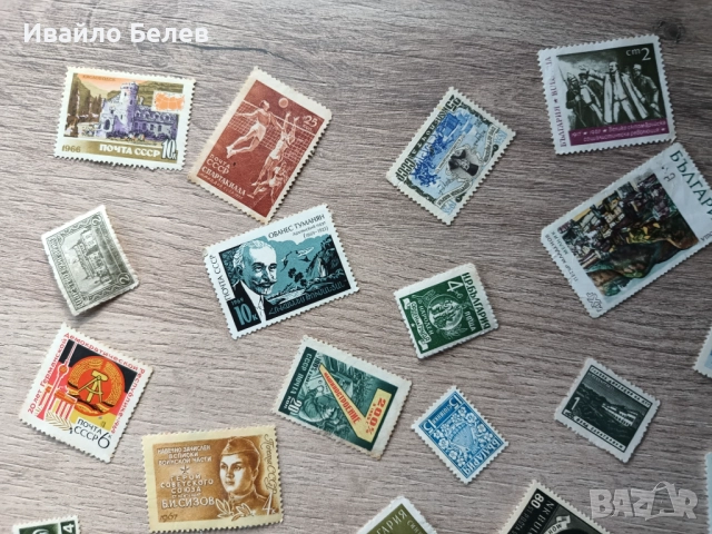 Колекция от 106 пощеснки марки СССР и БГ в класьор, снимка 9 - Филателия - 52556837