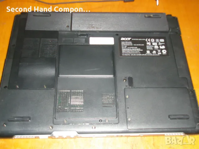 Ретро лаптоп Acer Aspire 3000 с инсталиран Windows 98 SE и драйвърите., снимка 3 - Лаптопи за работа - 50423058