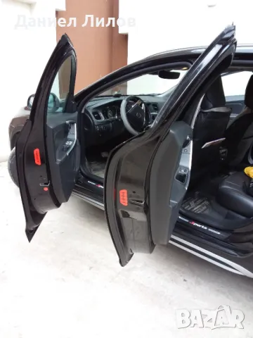 VOLVO V60 D 4 CROSS COUNTRY 4х4, снимка 5 - Автомобили и джипове - 48943606