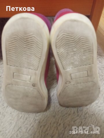 Обувки, снимка 3 - Детски обувки - 35174367