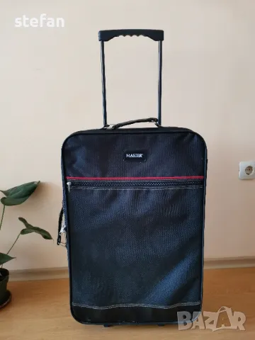 Текстилен куфар с колелца, снимка 2 - Куфари - 48962255