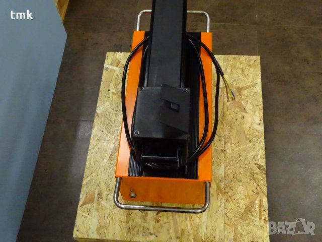 Индукционен нагревател за лагери SKF TIH-100, снимка 11 - Други машини и части - 31499296