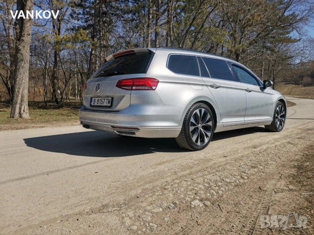 VW Passat Variant 2.0 TDI, снимка 3 - Автомобили и джипове - 54361792