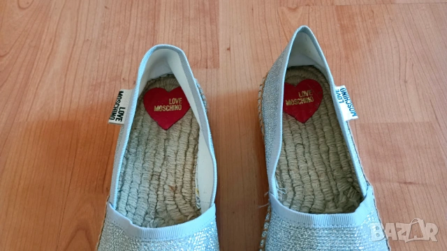 Love Moschino еспадрили, снимка 2 - Дамски ежедневни обувки - 53135307