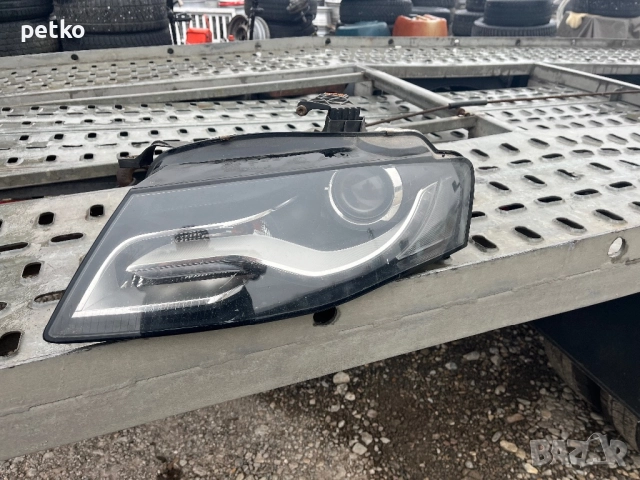 Продавам ляв фар за А4 / Б8 би ксенон завиващ