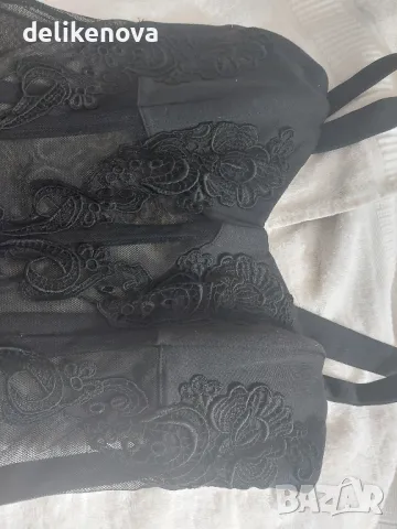 Angela Gaviolli by Luciano Pavarotti ITALY Size M, снимка 5 - Бельо - 47508189