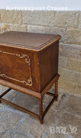 Скандинавски винтидж шкаф за антре/салон, снимка 6 - Шкафове - 53875136