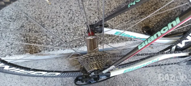 Шосеен карбонов велосипед Bianchi, снимка 6 - Велосипеди - 49436911