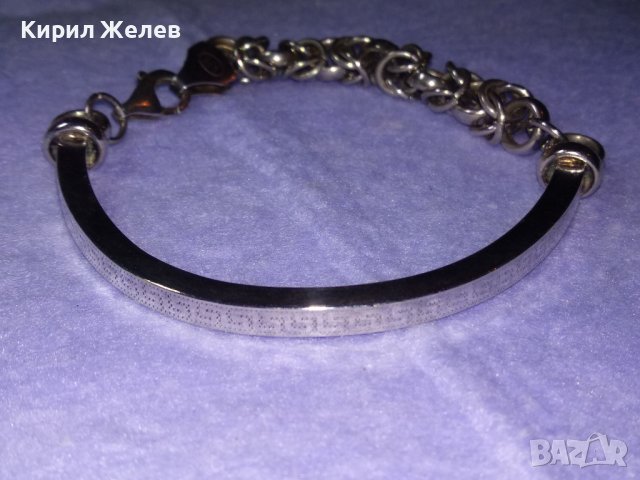 ВЕРСАЧЕ ШАРМАНТНА СРЕБЪРНА ДИЗАЙНЕРСКИ АРТ МОДЕЛ ГРИВНА СРЕБРО 925 МАЙСТОРСКО БУТИКОВО БИЖУ 40568, снимка 6 - Гривни - 42615288