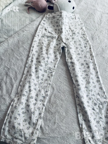 Ефектни бели дънки , снимка 4 - Дънки - 52345864