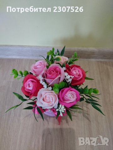 Цветя , снимка 3 - Декорация за дома - 42871192