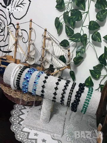 гривни от маниста с медицинска стомана , снимка 4 - Бижутерийни комплекти - 52564048