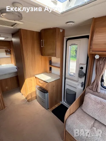 Каравана Lunar Lexon SI, снимка 7 - Каравани и кемпери - 50080821