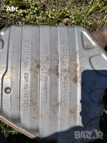 Задно гърне Ауди а5 бензин, снимка 2 - Части - 49897748