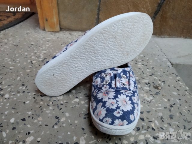 Детски обувки тип еспадрили Kylie Crazy №31 за момиче + подарък гуменки, снимка 13 - Детски обувки - 30275508