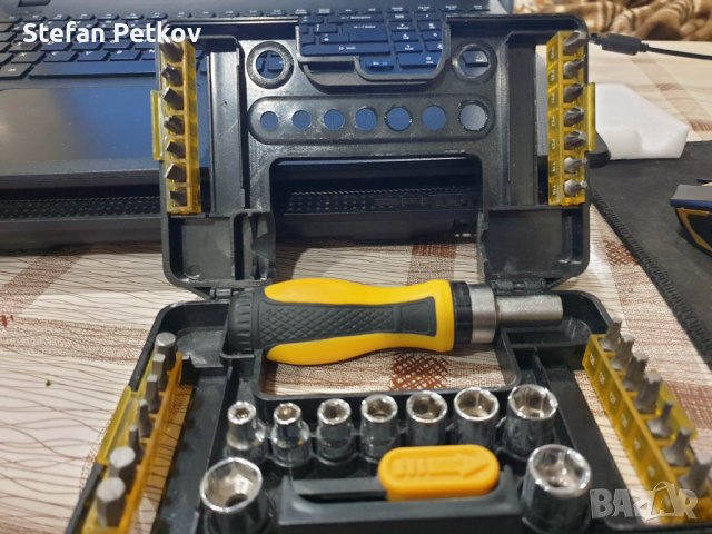 38 piece screwdriver bit socket set, снимка 5 - Куфари с инструменти - 39619602