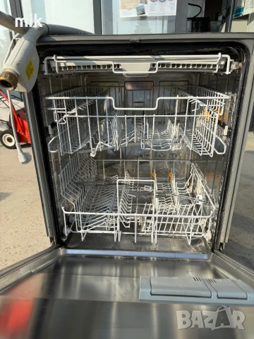 Съдомиялна за пълно вграждане  Миеле, снимка 3 - Съдомиялни - 50632908