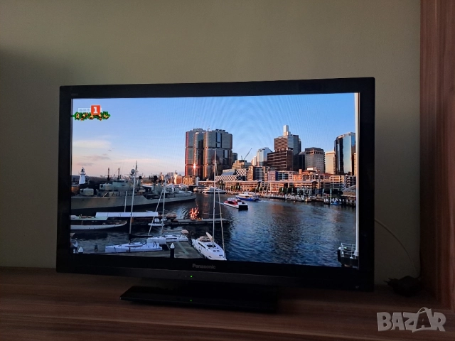 LED телевизор Panasonic 32" FULL HD, снимка 2 - Телевизори - 52926638