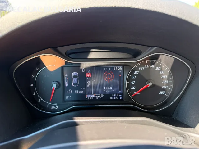 Ford Mondeo - 99000 оригинални км - 2011 - 1.6 бензин 160 кс - НОВА - пълна сервизна история в Mot, снимка 4 - Автомобили и джипове - 55471375