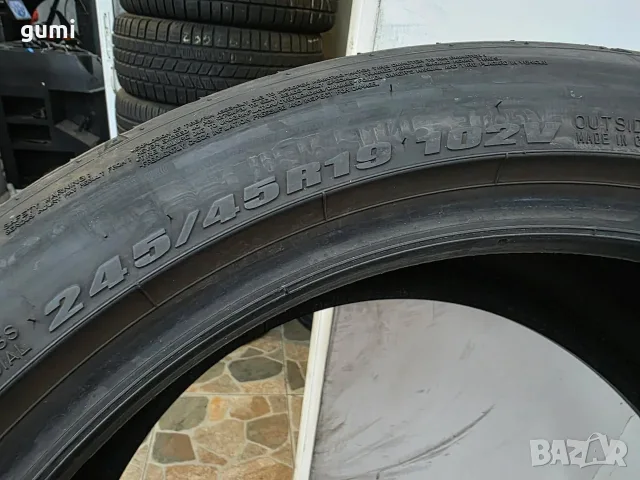 1бр летна гума 245/45/19 DUNLOP L06498 , снимка 2 - Гуми и джанти - 55735170