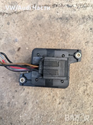 Копче бутон джойстик за ел.седалки за Ауди А3 А4 А6 Audi A3 A4 A6 8L0959777A, снимка 2 - Части - 44168509