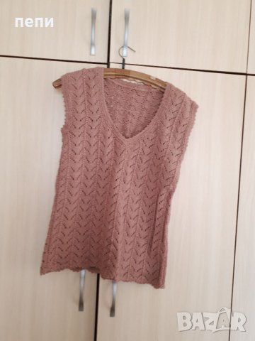 Пуловер без ръкав-нов