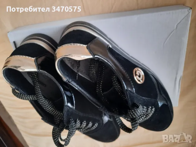 Дамски спортни обувки, снимка 3 - Маратонки - 49772999