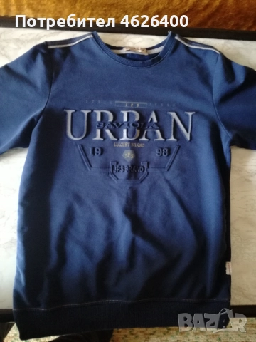 Продавам детска фланелка BAHAMAX