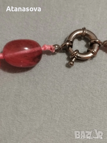 Продавам колие от малинов кварц с включвания, снимка 3 - Колиета, медальони, синджири - 51873920