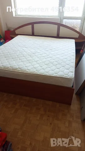 Легло с повдигащ механизъм 