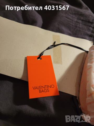 дамска чанта VALENTINO - чисто нова, оригинална, през рамо., снимка 5 - Чанти - 44782327