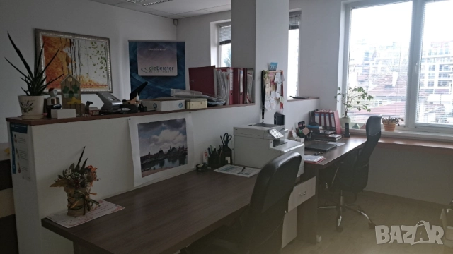 Четири бюра (орех), снимка 2 - Бюра - 52516009