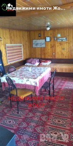 Къща с двор в гр. Бяла, снимка 6 - Къщи - 56349370