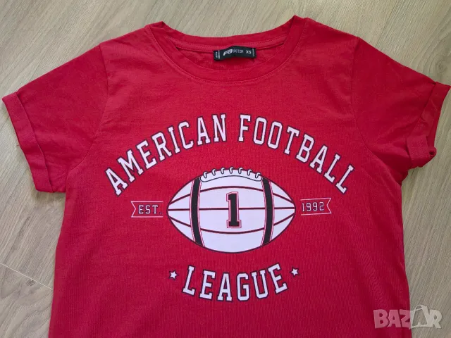 червена тениска FB Sister , снимка 2 - Тениски - 49529026