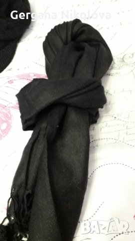 Шал,шапка и ръкавици, снимка 9 - Шапки - 30417877