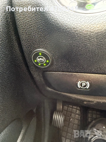 Mercedes - Benz 180, снимка 16 - Автомобили и джипове - 53090339