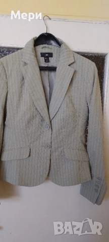 Дамско сако, снимка 3 - Сака - 36228137