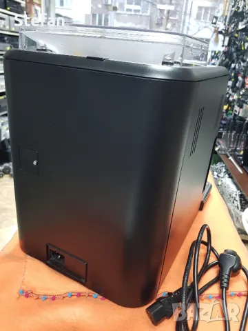 кафемашина робот Saeco, снимка 3 - Кафемашини - 48909079