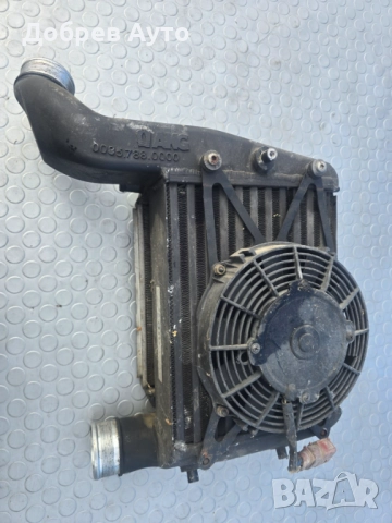 Ляв интеркулер, воден радиатор и охладителна перка за Audi RS6 4F 5.2TFSI 