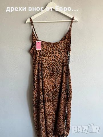 PrettyLittleThing елегантна сатенена леопардова рокля XL /EU 46, снимка 6 - Рокли - 33070228