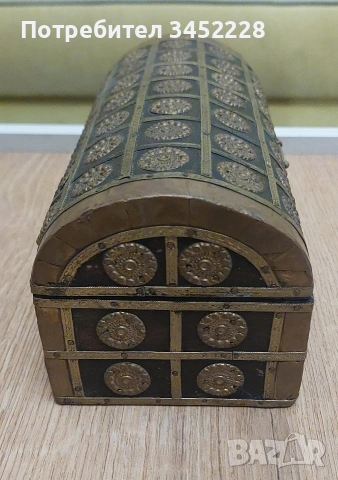 Кутия дървена обков месинг за ценители , снимка 3 - Антикварни и старинни предмети - 54018252