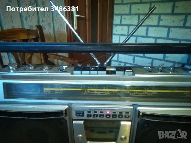 SHARP GF 8585 КЛАСИКА , снимка 2 - Радиокасетофони, транзистори - 55943019