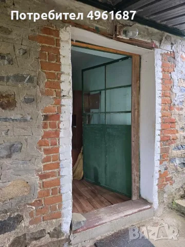 Двуетажна къща с двор в с.Момина Църква, снимка 8 - Къщи - 56246409