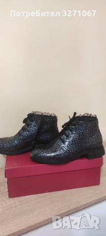 Дамски боти с нисък широк ток, снимка 2 - Дамски боти - 52579954