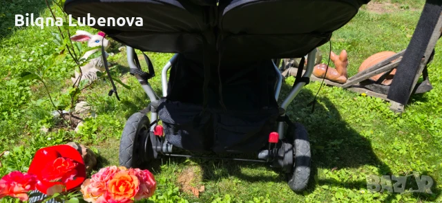 Количка за близнаци Mountain Buggy, снимка 5 - Детски колички - 50730236