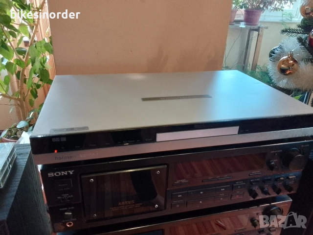 Harman Kardon DVD27/230 отличен DVD/CD/mp3 плейър