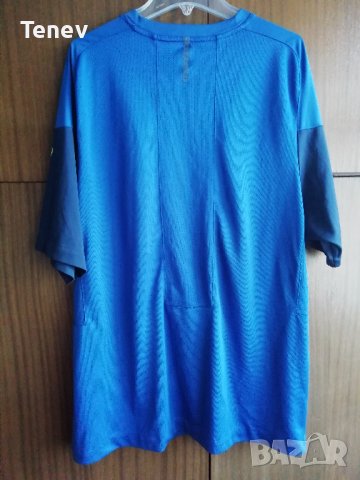 Barcelona Nike оригинална футболна фланелка Барселона тениска размер L, снимка 2 - Тениски - 36998844