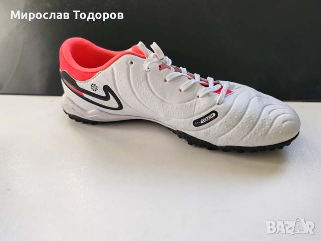 Стоножки Nike Legend 10 Academy TF EU44, снимка 2 - Футбол - 52882963